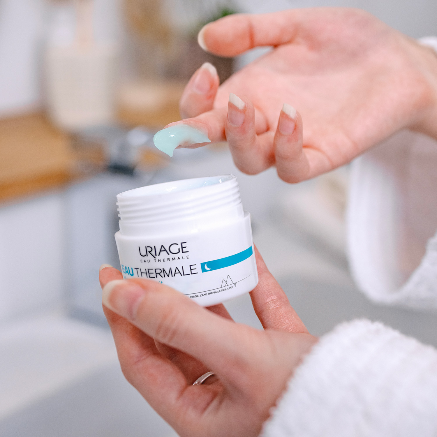 Uriage Eau Thermale Mascarilla De Agua De Noche Hidratación Intensa Uriage Eau Thermale Mascarilla De Agua De Noche Hidratación Intensa