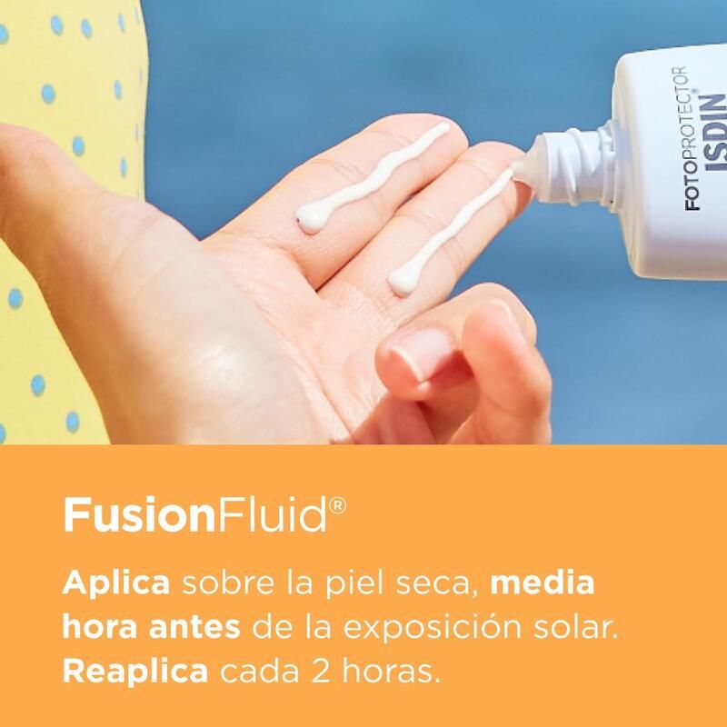 Fotoprotector Fusion Fluido Ultraligero SPF 50 , piel normal a seca