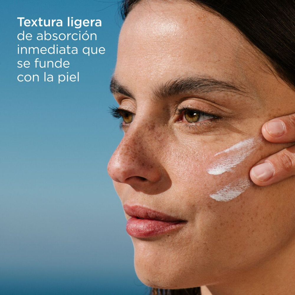 FotoUltra Spot Prevent Fusión Fluid SPF 100+ Isdin - Frasco 50 ML